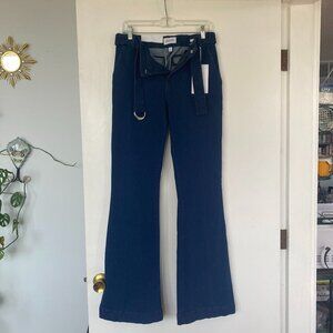 FRAME Le High Flare medium/dark wash jeans with D-ring belt